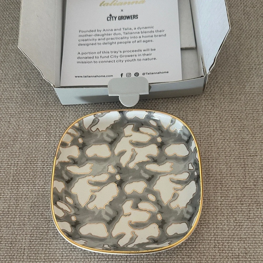 Talianna Decorative jewelry tray